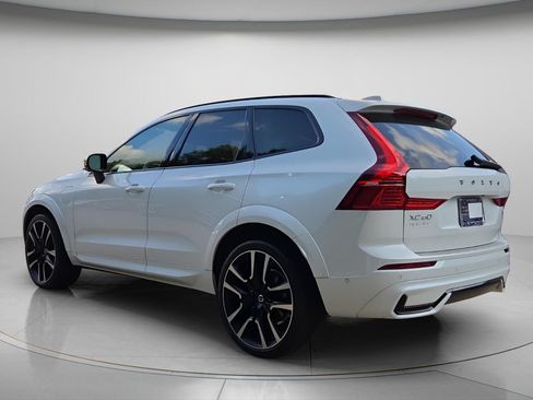 Used 2024 Volvo XC60 T8 Ultimate w/ Protection Package Premier AWD/4WD image 6