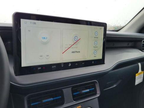 New 2025 Ford Maverick Lobo image 23