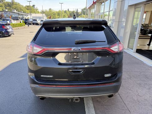 Used 2015 Ford Edge SEL w/ Equipment Group 201A AWD/4WD image 4