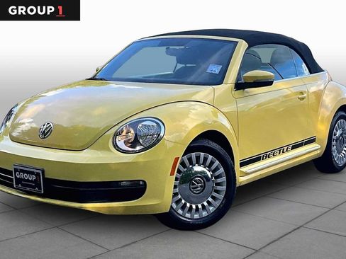 Used 2014 Volkswagen Beetle 2.5 FWD image 1