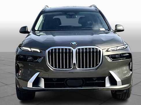 Used 2026 BMW X7 xDrive40i image 4