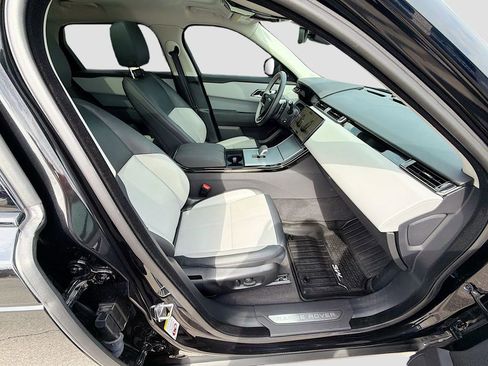 Used 2024 Land Rover Range Rover Velar S image 33