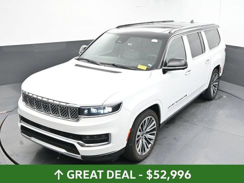 Used 2024 Jeep Grand Wagoneer L Series III AWD/4WD image 29