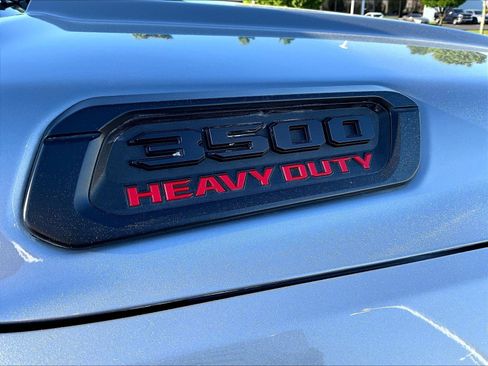 Used 2022 RAM 3500 Laramie w/ Night Edition AWD/4WD image 38