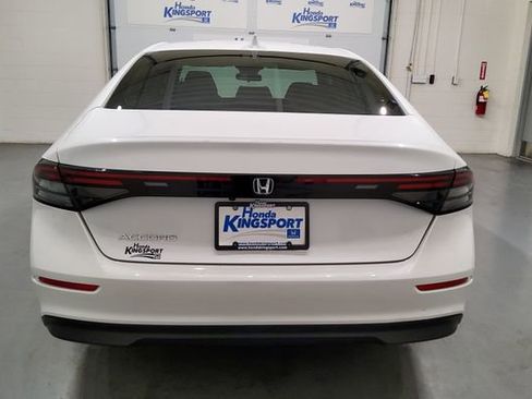 Used 2023 Honda Accord LX image 12