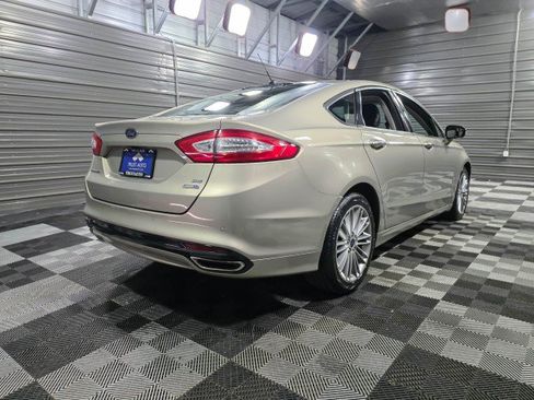 Used 2016 Ford Fusion SE w/ Equipment Group 202A AWD/4WD image 5