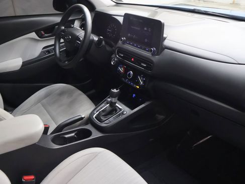 Used 2022 Hyundai Kona SEL image 10