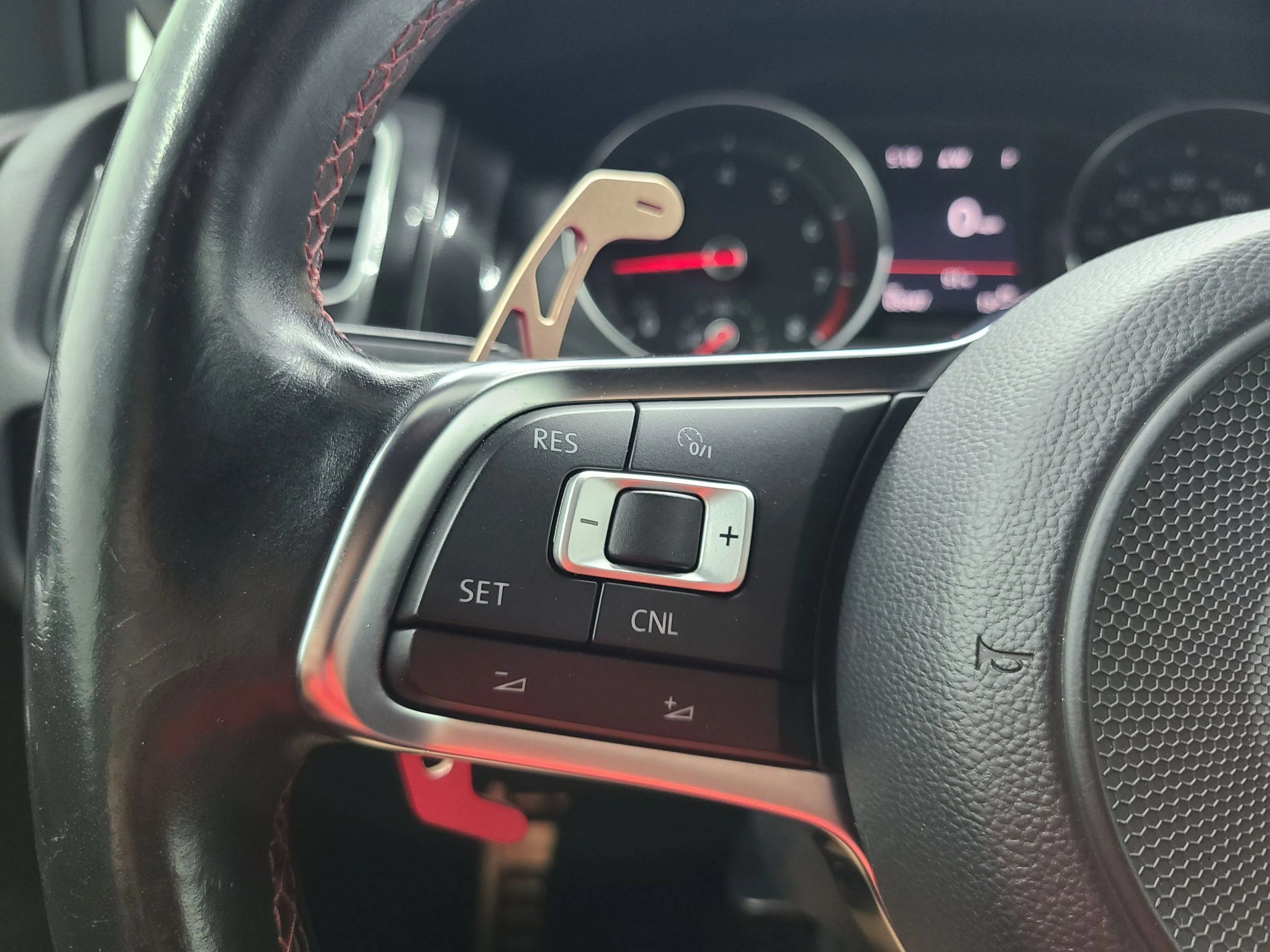 Used 2017 Volkswagen GTI S FWD image 30