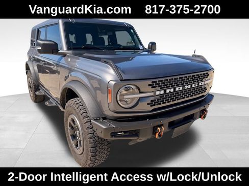 Used 2022 Ford Bronco Badlands image 5