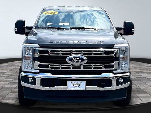 Certified 2025 Ford F250 XLT AWD/4WD image 3