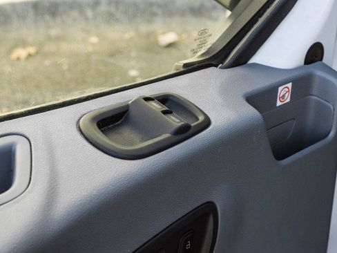 Used 2019 Ford Transit 350 148 High Roof Extended image 40