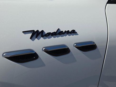 Used 2023 Maserati Grecale Modena image 14