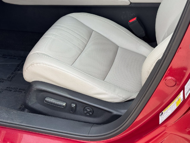Used 2018 Honda Accord EX-L image 12