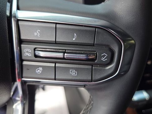 Used 2025 GMC Yukon Denali w/ LPO, Illumination Package RWD image 25