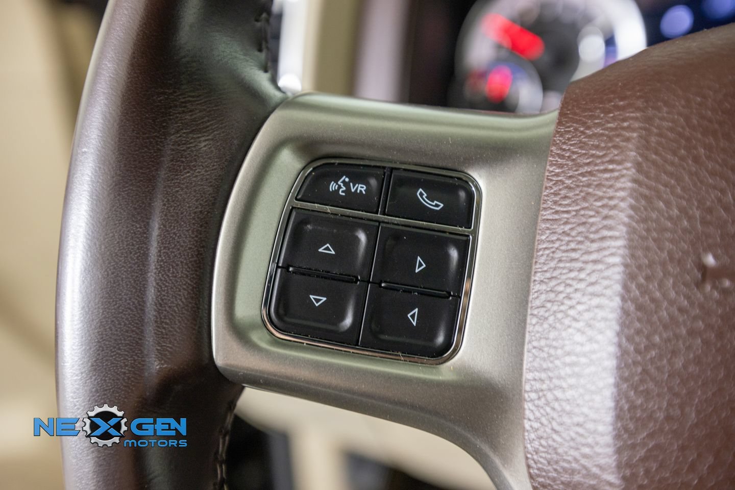 Used 2017 RAM 2500 Laramie w/ Convenience Group AWD/4WD image 15