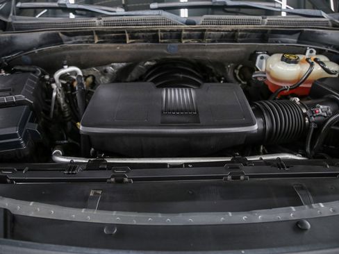 Used 2022 Cadillac Escalade Premium Luxury RWD image 27