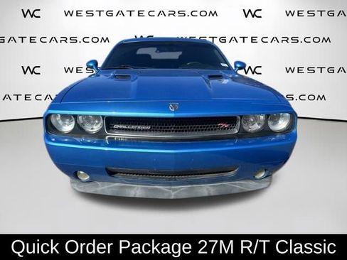 Used 2010 Dodge Challenger R/T image 2