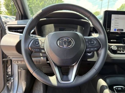 Used 2024 Toyota Corolla SE FWD image 13
