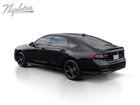 Used 2025 Honda Accord SE image 3