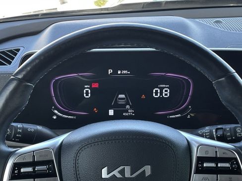 Used 2024 Kia Telluride EX X-Line image 15