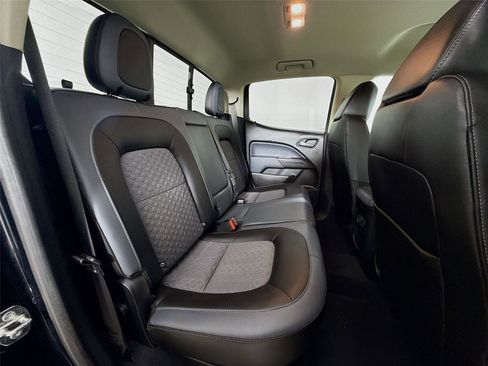 Used 2022 Chevrolet Colorado Z71 image 25