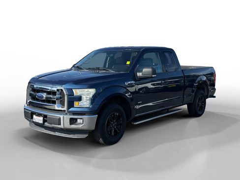 Used 2015 Ford F150 XLT w/ Equipment Group 301A Mid RWD image 1