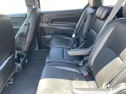 Used 2023 Honda Odyssey EX-L image 42