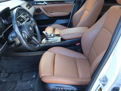 Used 2017 BMW X3 xDrive28i image 5