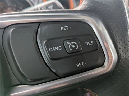 Used 2021 Jeep Gladiator Mojave image 13