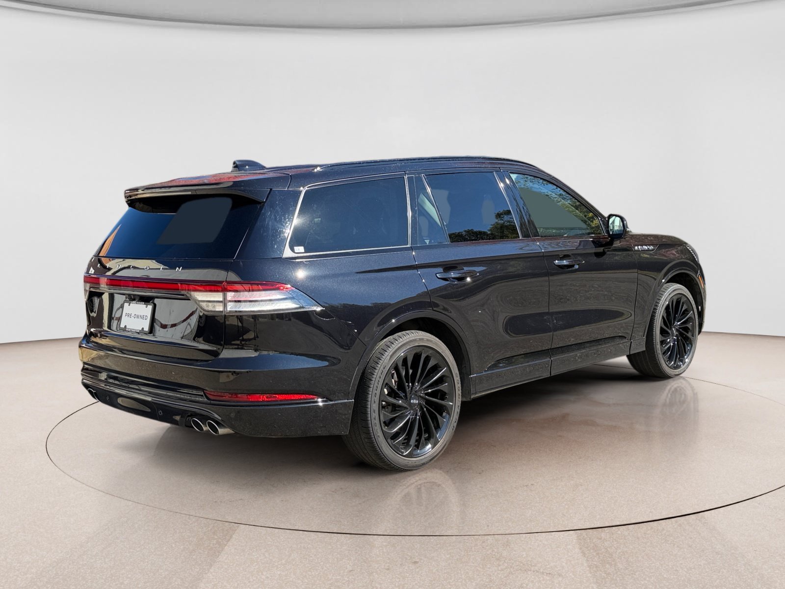 Used 2025 Lincoln Aviator Reserve w/ Equipment Group 201A AWD/4WD image 5