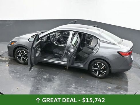 Used 2024 Nissan Sentra SV image 64