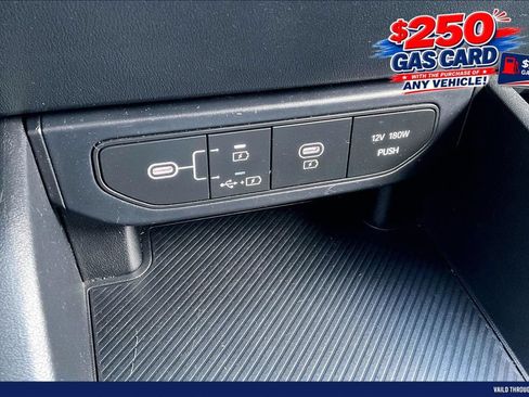Used 2025 Kia K4 FWD image 32