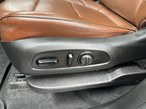 Certified 2021 Chevrolet Traverse High Country image 12