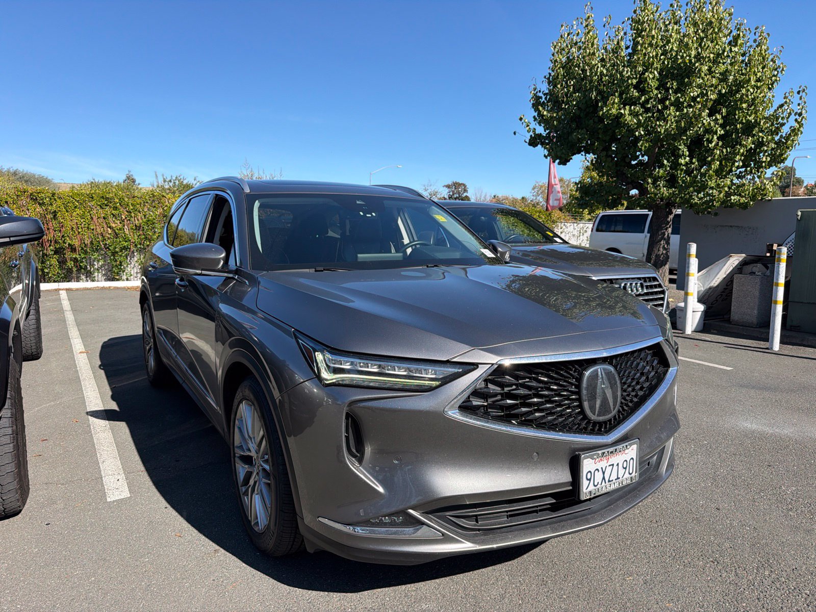 Used 2023 Acura MDX w/ Advance Package AWD/4WD image 1