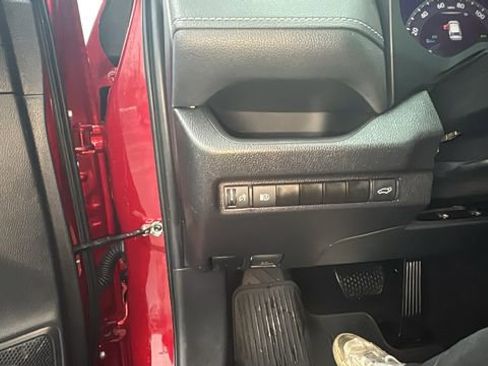 Used 2024 Toyota RAV4 XLE w/ Convenience Package image 14