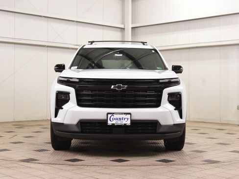 New 2026 Chevrolet Traverse LT w/ Midnight/Sport Edition image 2