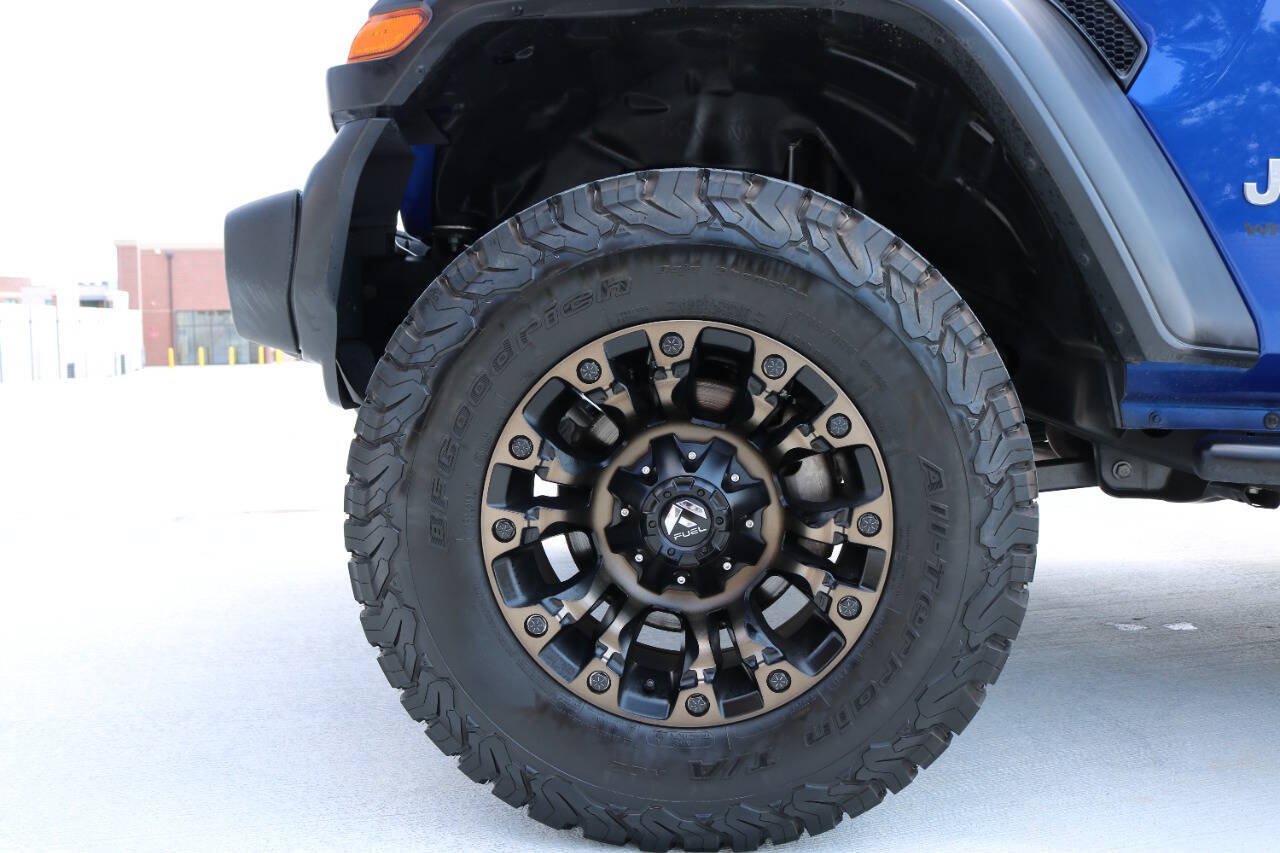 Used 2020 Jeep Wrangler Sport AWD/4WD image 9
