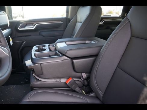 New 2026 Chevrolet Silverado 2500 LT w/ Leather Package image 3