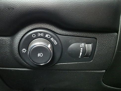 Used 2022 Dodge Durango R/T w/ Blacktop Package image 9