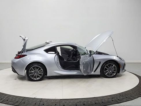 Used 2024 Subaru BRZ Premium image 16