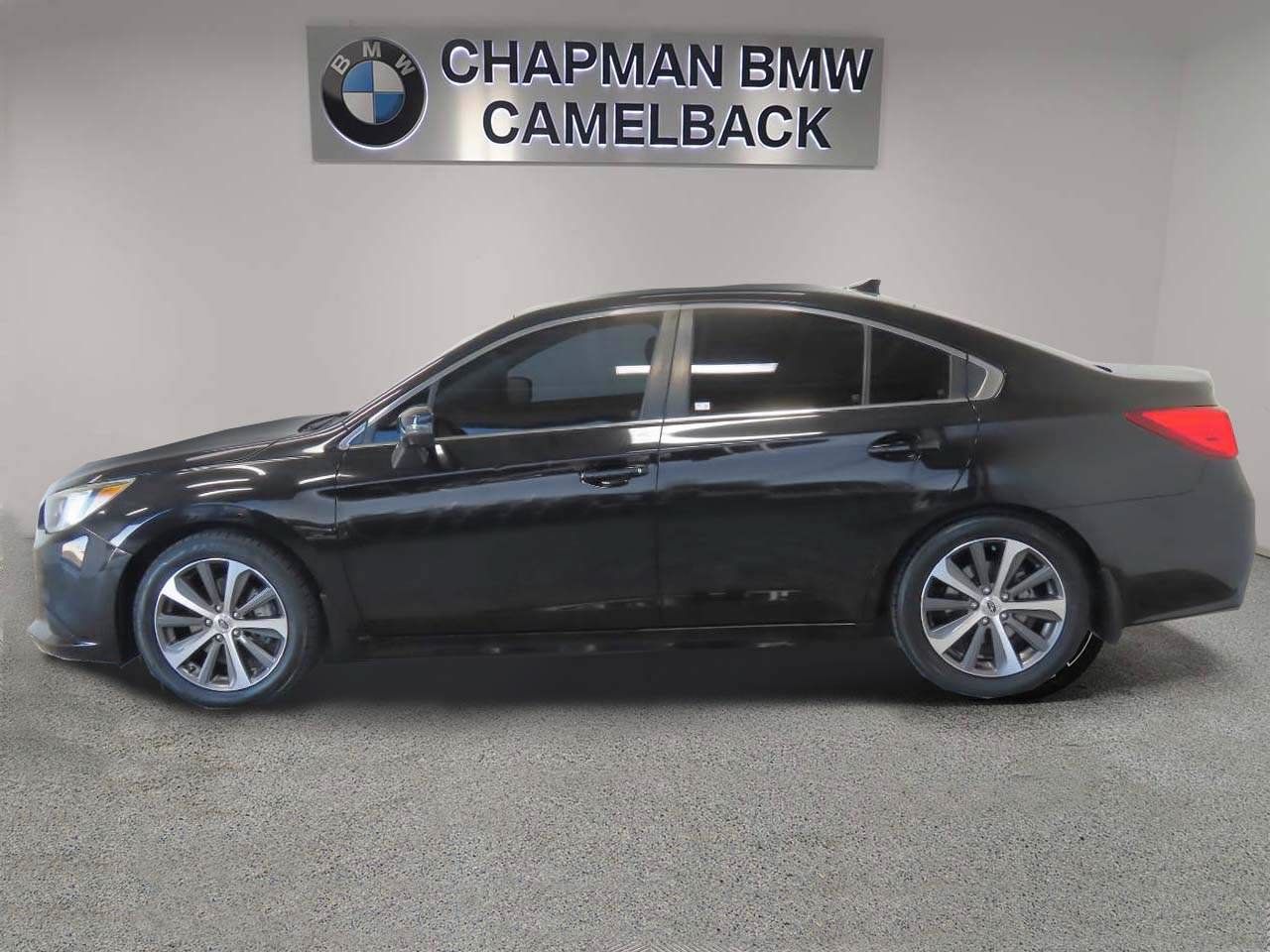 Used 2017 Subaru Legacy 3.6R Limited w/ Popular Package #4 AWD/4WD image 3