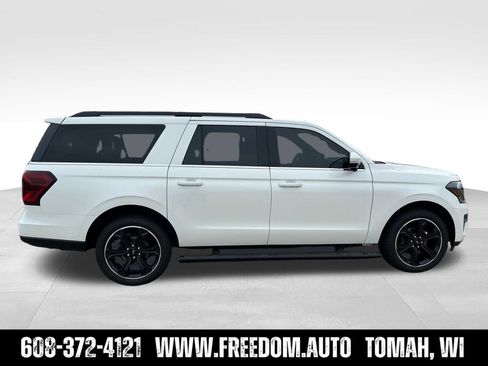 Used 2024 Ford Expedition Max Limited AWD/4WD image 5