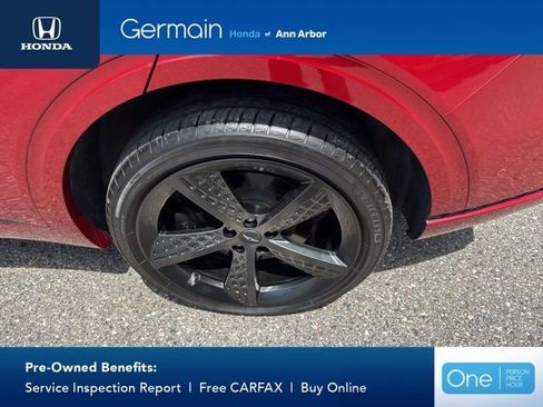 Used 2025 Genesis GV70 3.5T Sport w/ Sport Advanced Package AWD/4WD image 13