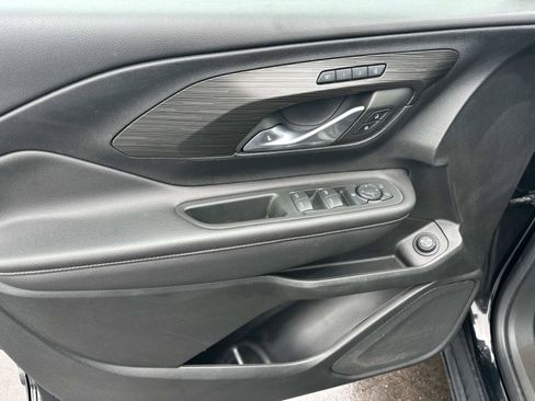 Certified 2022 GMC Terrain SLT FWD image 14
