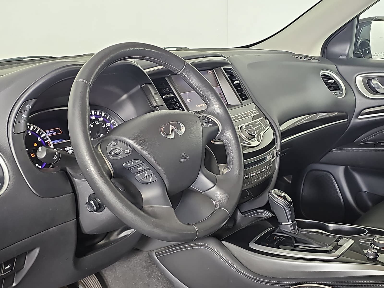 Used 2019 INFINITI QX60 Pure AWD/4WD image 16