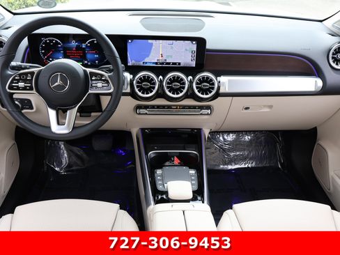 Certified 2023 Mercedes-Benz EQB 300 4MATIC w/ Pinnacle Package image 19