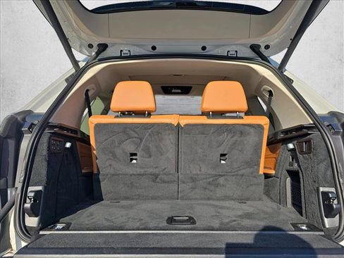 Used 2020 BMW X7 xDrive40i w/ Cold Weather Package image 12