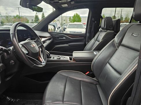 Used 2021 Cadillac Escalade Premium Luxury w/ LPO, Floor Liner Package AWD/4WD image 28