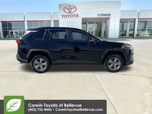 Used 2025 Toyota RAV4 XLE image 6