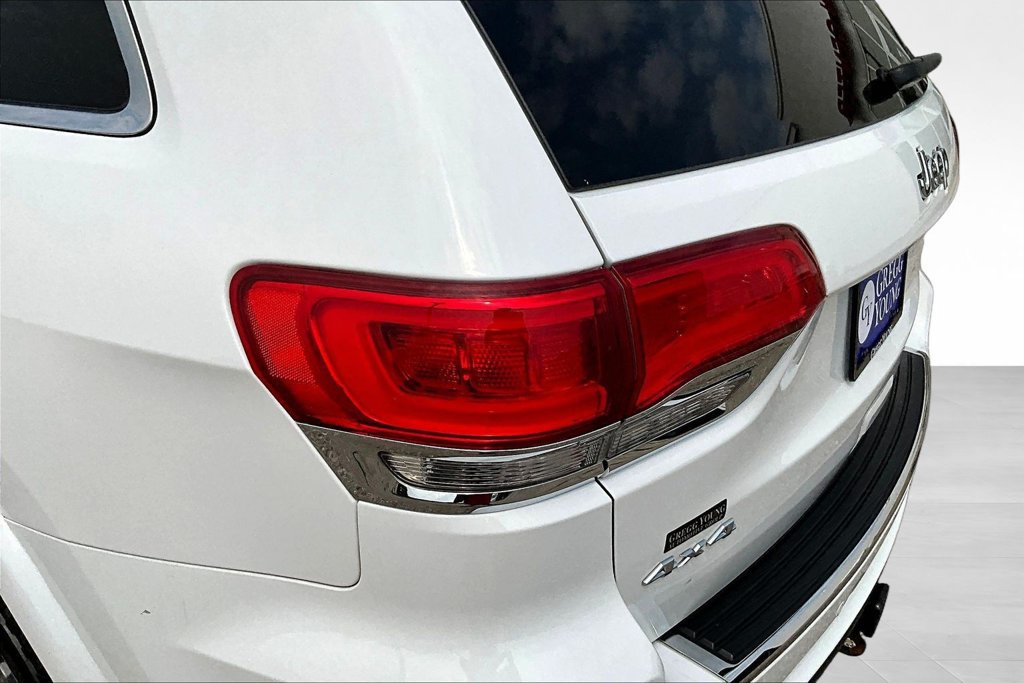 Used 2021 Jeep Grand Cherokee Overland AWD/4WD image 25